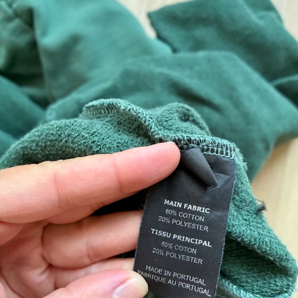 VETEMENTS AW17 Tourist Hoodie from KJmade - Picture 5 of 7